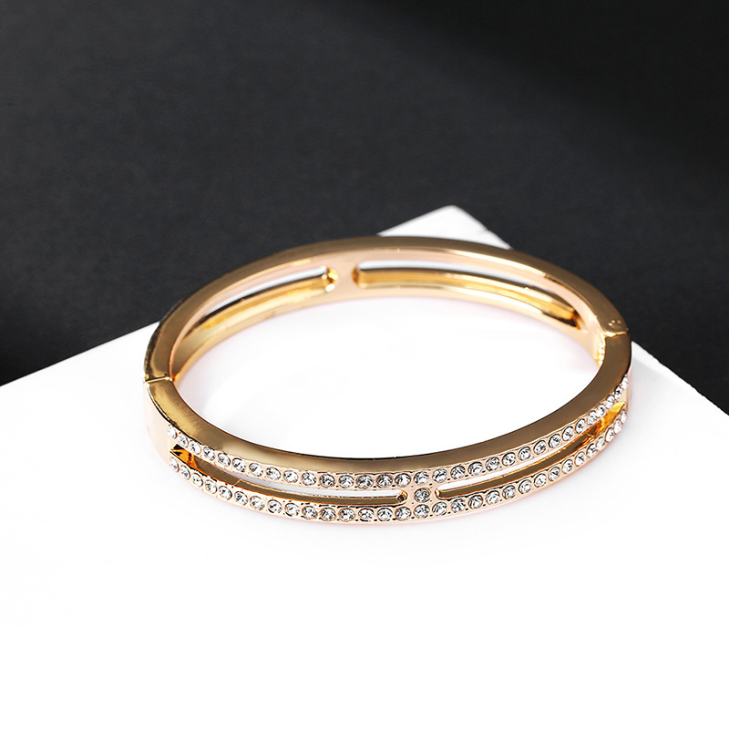 New European And American Bracelet Simple I-shaped Diamond Hollow Alloy Bracelet display picture 3