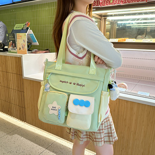 ���WԺ�L�ɐ۳��и���Ů�W���a�����������pؓ���Іμ�б���