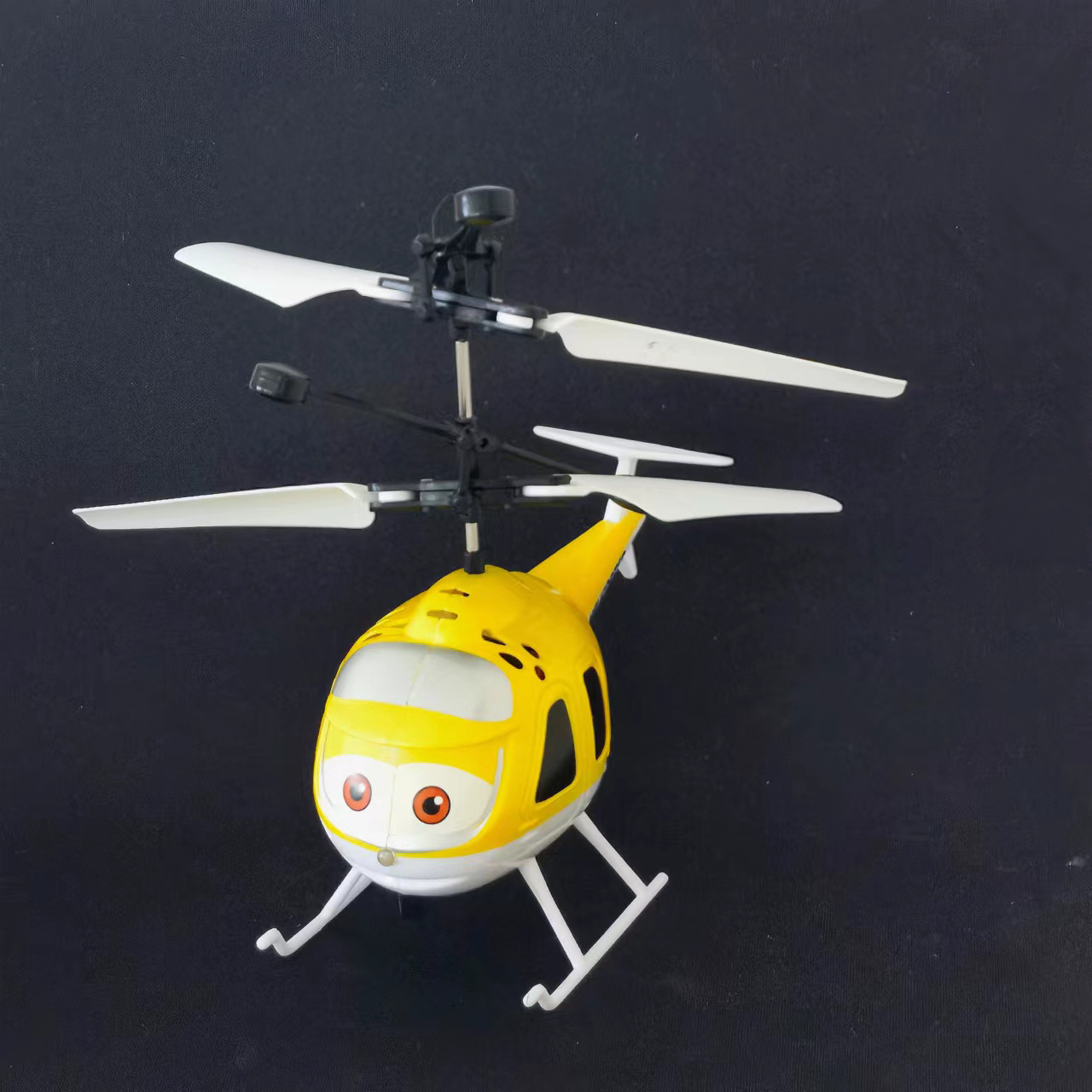 Avión de dibujos animados amarillo