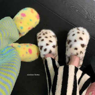 ������Ů��Ůʿ���mëëЬ�W���Ҿӱ�ů���Զ�Ͱ��¿���^����Ь