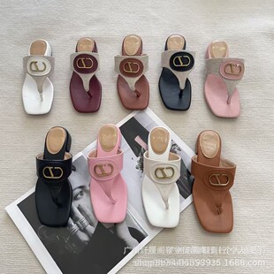 �A�����ٿۊAֺ��ЬŮ���⴩ƽ��v�۷��^���eɳ��Ьһ�_��������