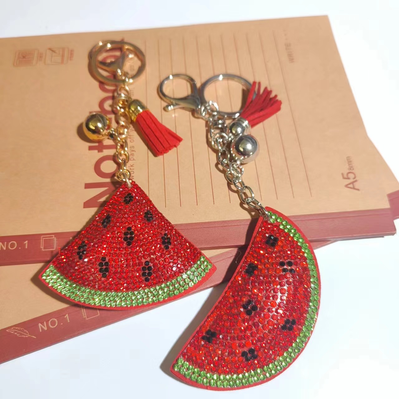 30g Weight 1 Piece Glam Cute Fruit Watermelon Flannel Diamond Unisex Keychain