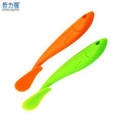 オレンジの皮剥き器の皮剥き器はオレンジのナイフを削ります。