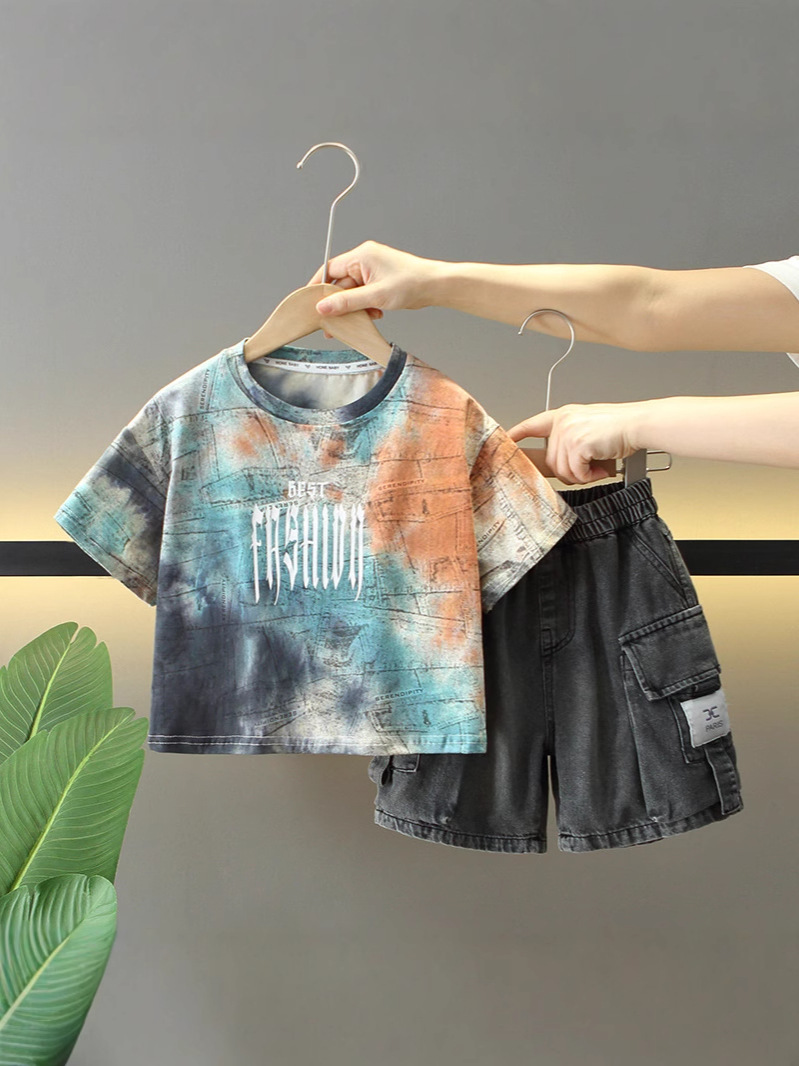 8098 traje de manga corta para niño vestido de verano de dos piezas para niño guapo 2025 nuevos pantalones cortos para niños ropa de verano marea