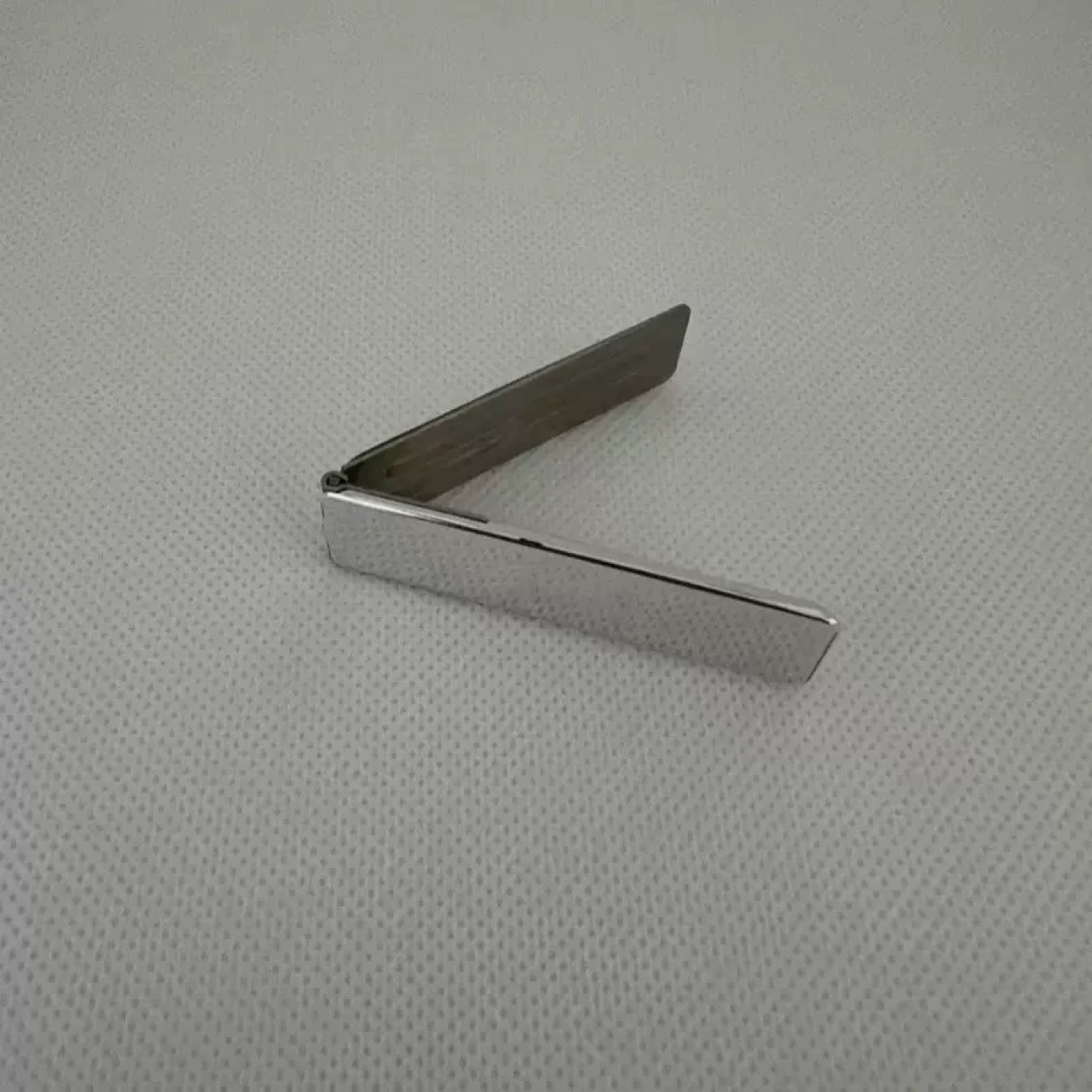 Invisible folding foldable phone holder, factory direct supply