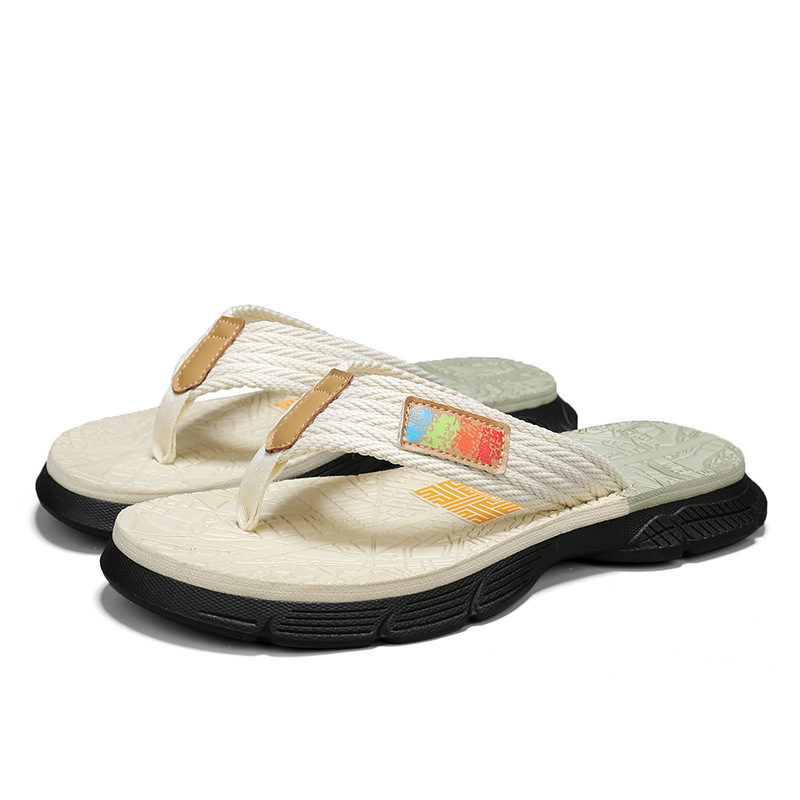 Chanclas para hombres Comercio exterior transfronterizo Verano nuevos zapatos de playa para hombres Tendencia de moda Zapatillas de uso externo