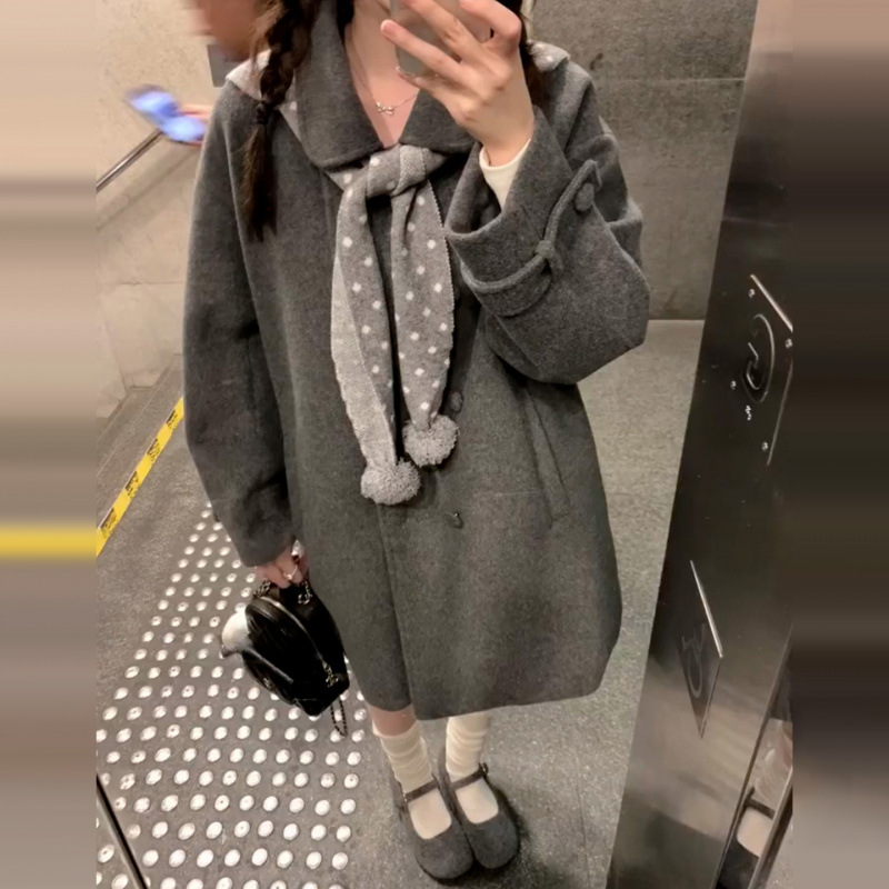 Qianyu Korean Style Beautiful Gray Woolen Thick Outwear for Women in Autumn and Winter, Small and High-End Woolen Outwear
