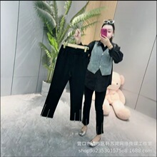 ��ɫ����С�_ѝŮ����b��@�ݰٴ����e�ŷ�ѝ��a