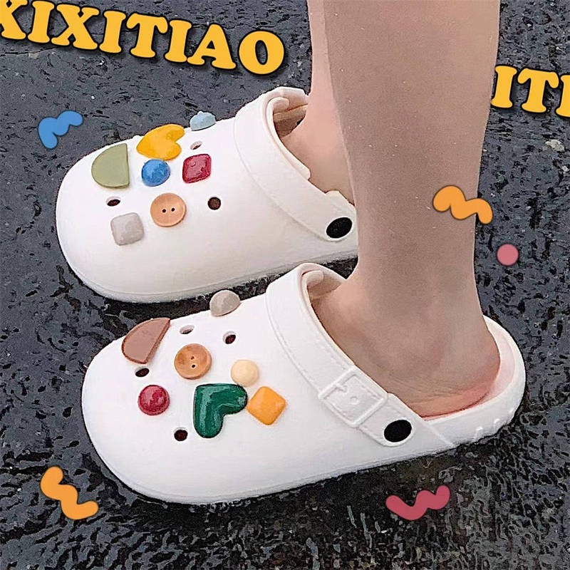 K-Style of Women's Summer Heart Stylish Outer Wear Clogs for Students Soft Thick-Soled Eva Non-Slip Toe-Toe Sandals K-Style of Women's Summer Heart Stylish Outer Wear Clogs for Students Soft Thick-Soled Eva Non-Slip Toe-Toe Sandals