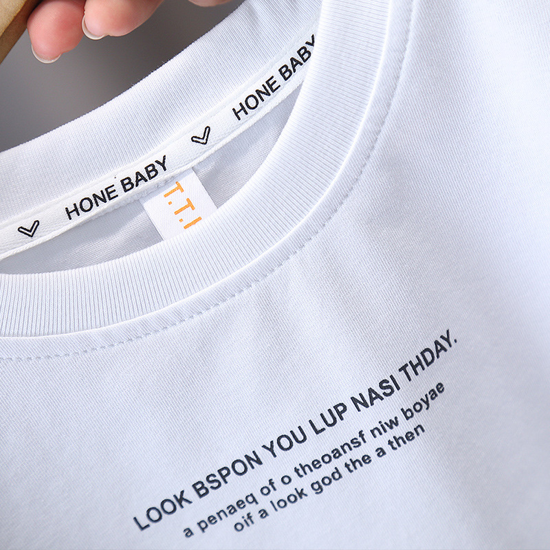 7162 Traje de verano para niños 2025 nuevo estilo estilo estilo occidental bebé verano ropa de manga corta niños niños verano ropa para niños