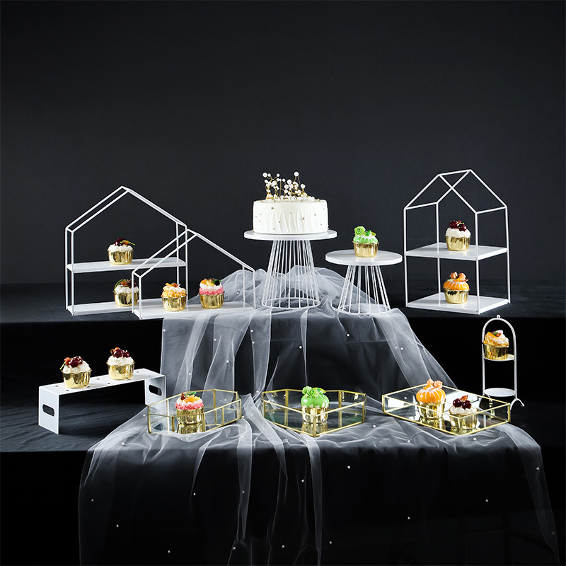 Hierro de tres capas de encaje placa de la torta soporte de exhibición plato de aperitivos Pastelería occidental boda mesa de postre image 11