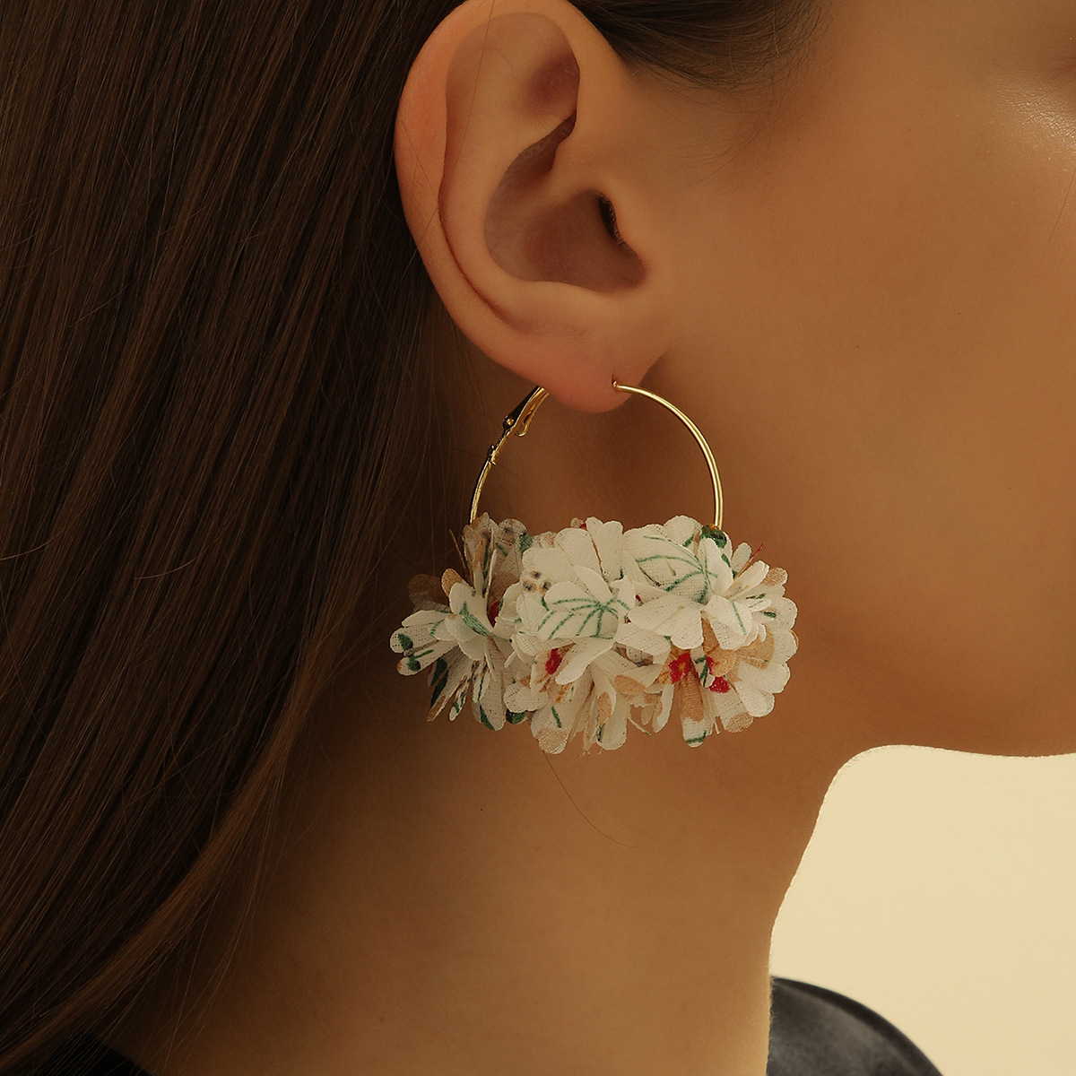 7g Weight Copper Ear Needle Material Earrings Classification 1 Pair Quantity Casual, Street, Shopping Occasion Flower Pattern All Seasons Season Women's Gender Vacation, Bohemian Style 1 Pair Vacation Bohemian Flower Cloth Earrings 1