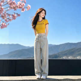 深圳南油黄色字母印花T恤高腰阔腿牛仔裤女装两件套夏季显瘦百搭