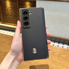 Samsung Heart of the World w25 携帯電話ケース、ハイエンド無地レザー電気メッキ w24 中央軸磁気保護、軽くて薄いハードケースに適しています。