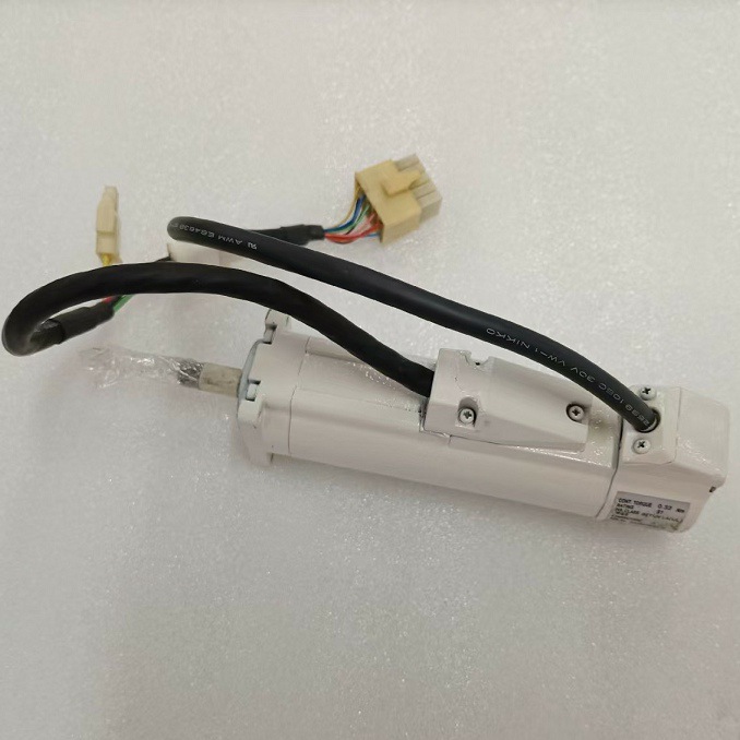 全新原装Panasonic/松下 MSMO82A4A  伺服驱动器电机欢迎询价