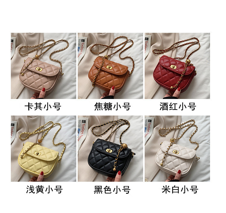 Fashion Rhombic Chain Solid Color Shoulder Messenger Small Square Bag display picture 23