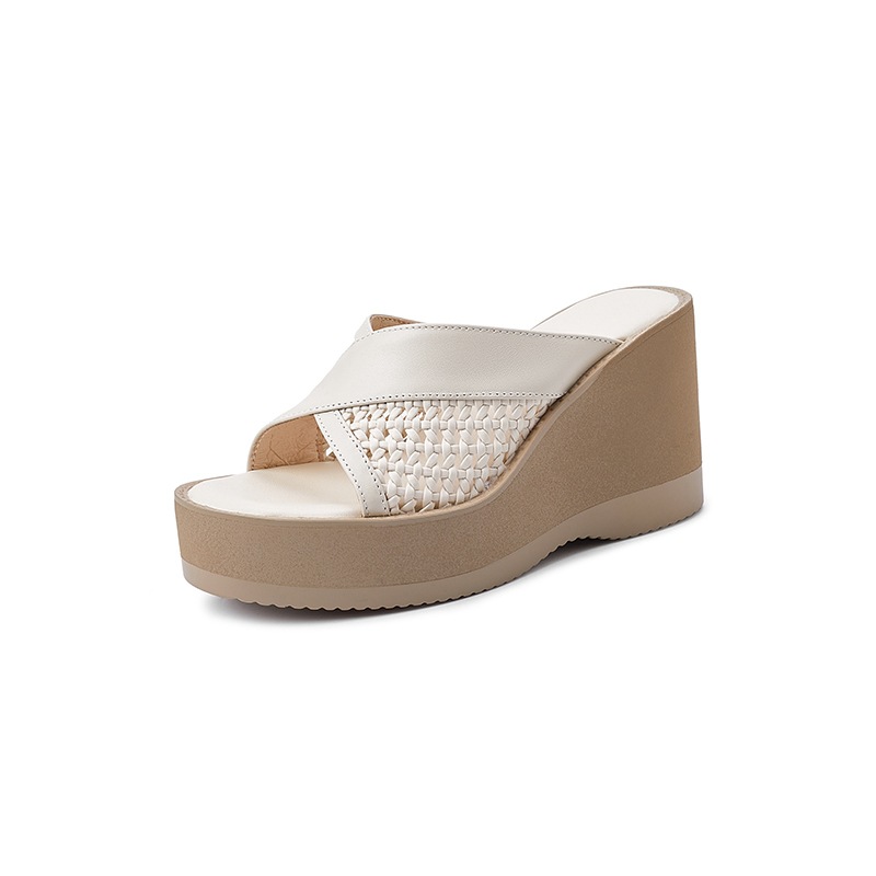 Sandal cao gót nữ mũi cá dày đế xuồng, chất liệu da bò đầu, thiết kế đan rỗng quai ngang — đen