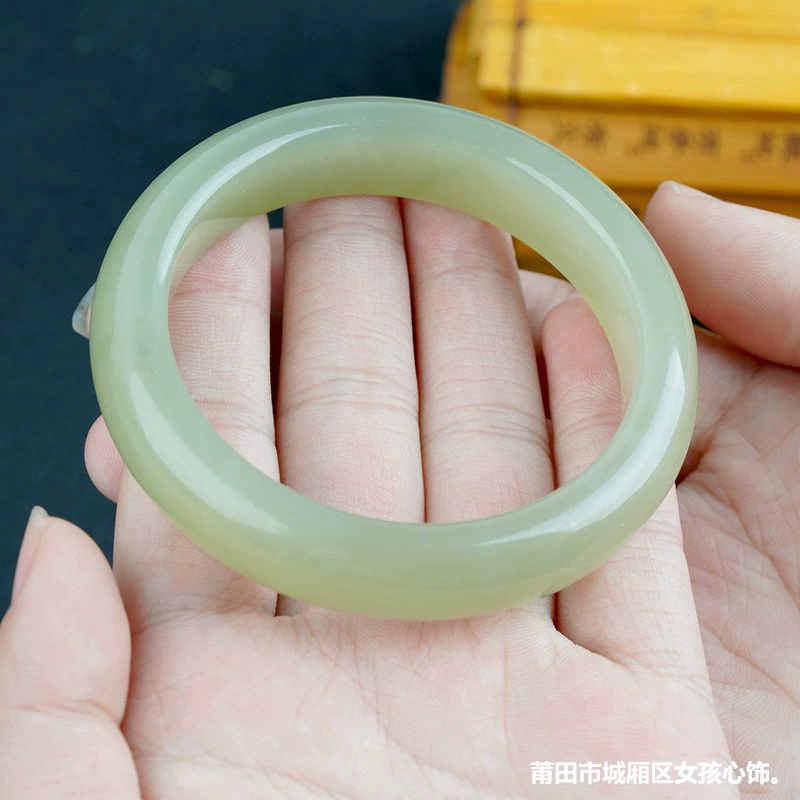 Хетиан Юхиншуй браслет нефритовый браслет женская специальная цена озеро зеленый браслет натуральный нефритовый нефритовый ледяной нефритовый браслет