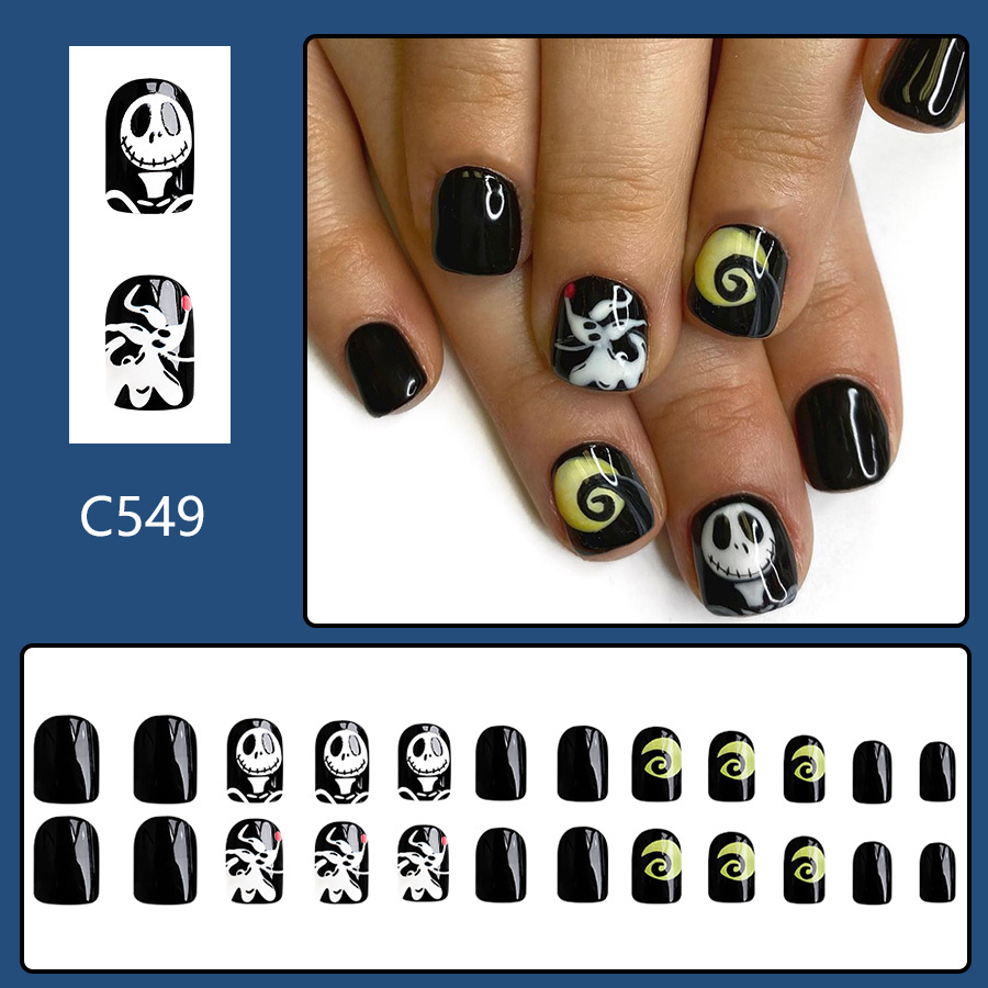 Halloween Corto Luminoso Quadrato Armatura Carino Teschio Cucciolo Cattivo Nail Art 2024 Nuovo Commercio Estero 24 Pezzi_voghion.com