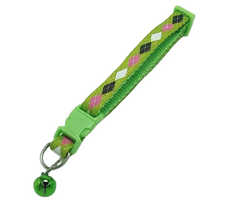 Pei Chong Beibei pequeño estilo fresco estampado de diamantes collar de gato suministros para perros suministros para mascotas campana para gatos