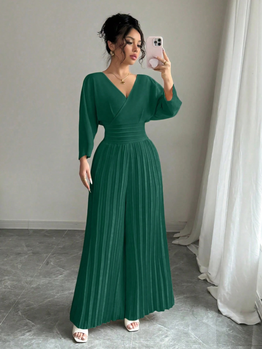 Importación y exportación de comercio exterior de 2025 estilo de viaje elegante color sólido cuello en V manga corta cintura doblada plátanos de piernas pantalones mujeres