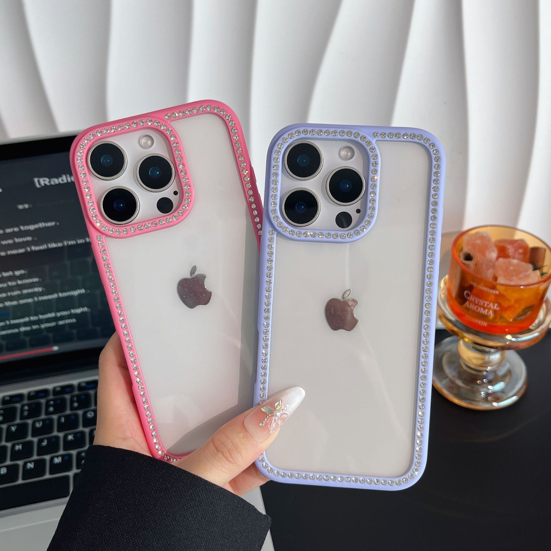 Suitable for Apple 17 Star Diamond Flash Diamond Female Groove Shell Apple 16Pro/15/13/12 Mobile Phone Case Star Diamond Flash Shell