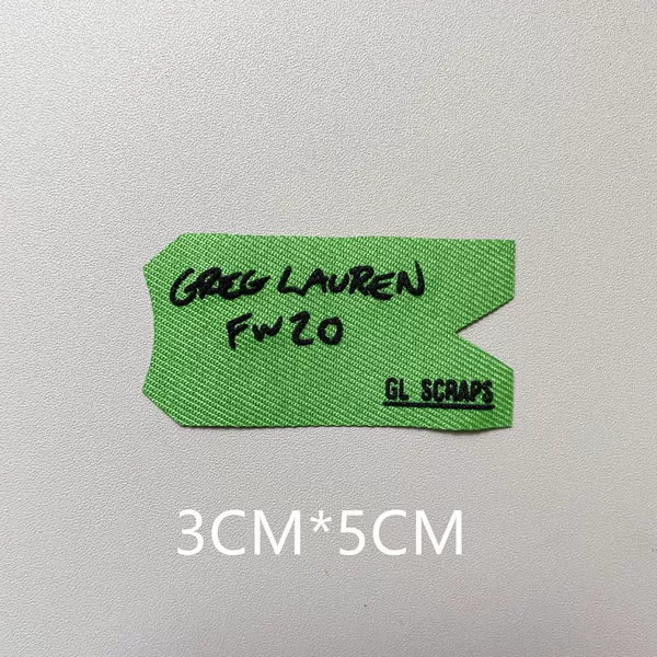 Stereo letter alien FW green