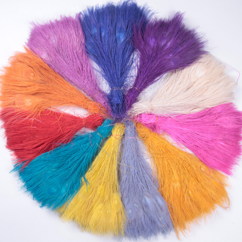 Wholesale 25-30cm natural dyeing peacock feather wedding fashion flower arrangement decorative crafts color peacock feather Wholesale 25-30cm natural dyeing peacock feather wedding fashion flower arrangement decorative crafts color peacock feather