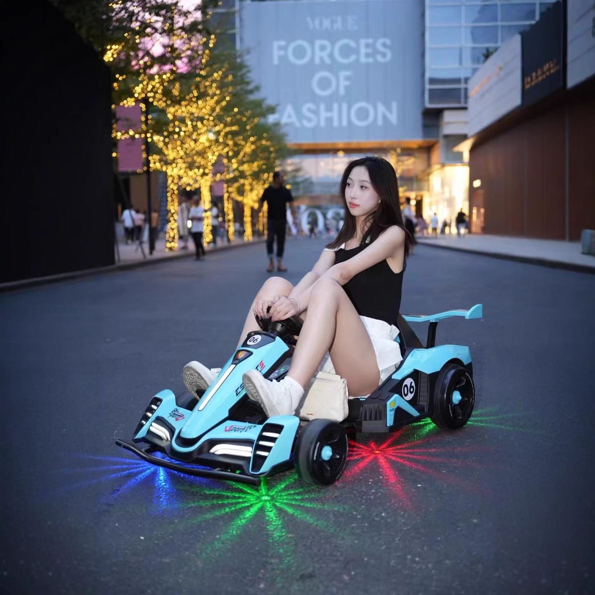 Karting para niños coche eléctrico coche eléctrico de cuatro ruedas coche de deriva para niños coche de juguete de control remoto para hombres y mujeres bebé adulto