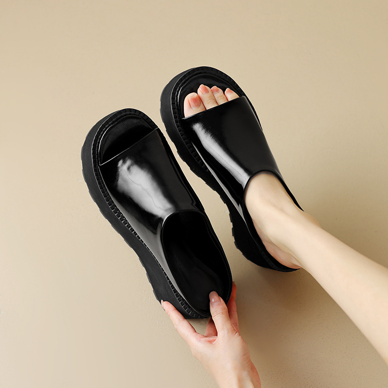 Dép sandal nữ xỏ ngón đế bệt da thật mũi hở phong cách tối giản — màu đen, màu vàng, bạc