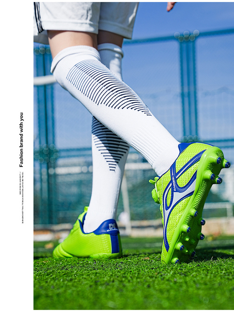 Summer New Children's Football With TF Spikes, Rotary Buckle, No-lace Design, Breathable Grass Training Shoes For Boys_desvips.com