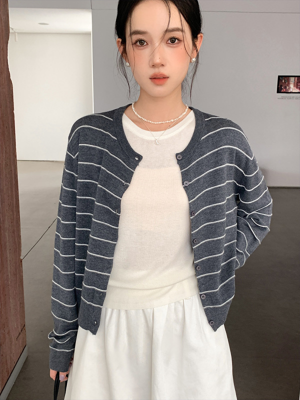 衣尔衫 书店常客 羊毛条纹休闲针织衫女韩系百搭气质松弛开衫0580|undefined