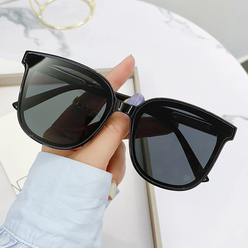  New GM Brown Sunglasses Xiaohongshu Same Style Retro Small Frame Sunglasses Celebrity Internet Celebrities Same Style Hot Glasses