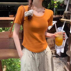 Chi甘いギャルのカボチャの色の正肩の半袖のtシャツの婦人服の夏はやせています。