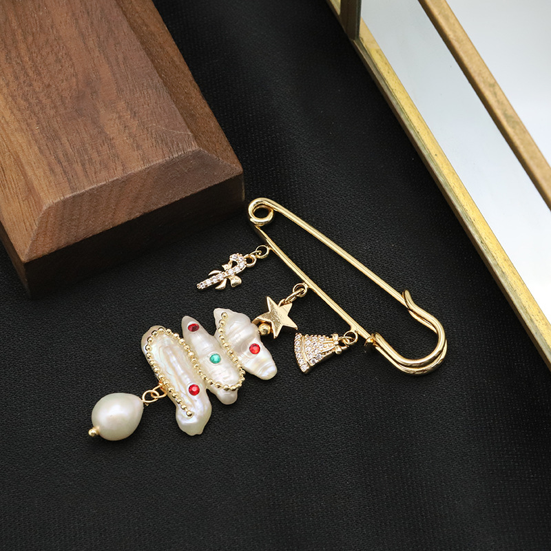 화이트 크리스마스 트리 브로치