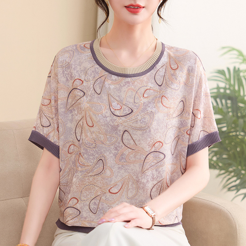Mother's Day Summer Short-Sleeve Top for Mom, Loose Fit, Flattering for 50-Year-Olds, Fashionable Middle-Aged Women's Breathable Ice Silk Blouse