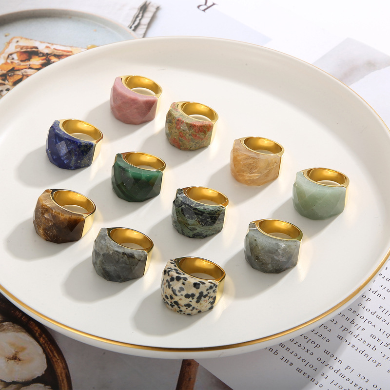 304 Stainless Steel Material Round Pattern Fashion Round Stainless Steel Plating Inlay Natural Stone Rings 1 Piece