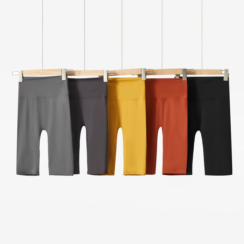 High-Waisted Hip-Lifting Yoga Shorts for Women, Suitable for Running, Training, Cycling, Professional Fitness Wear, Sports Shorts with High Elasticity