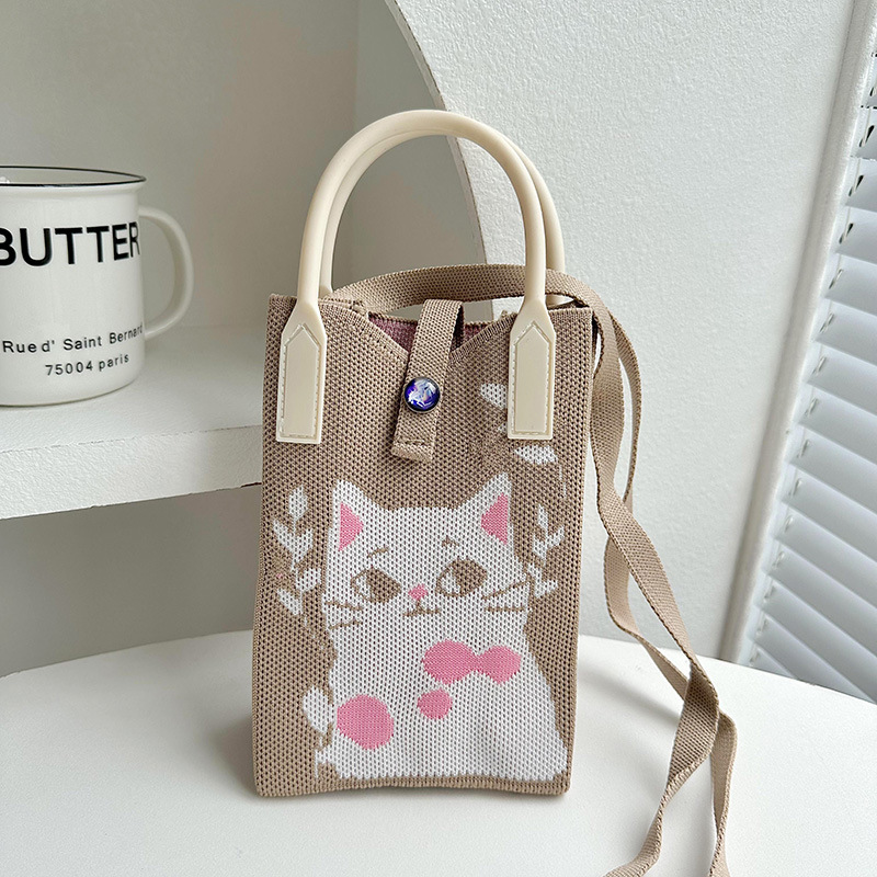 Gato mariposa caqui (con manos)