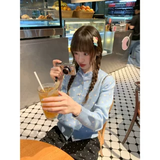 撞色波点提花针织开衫女春季慵懒甜美风简约百搭上衣薄