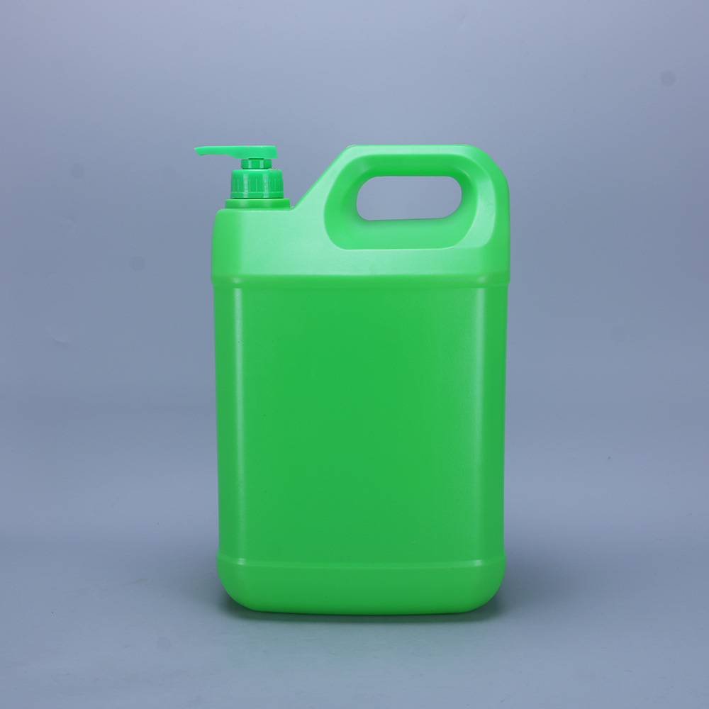 批发现货5L堆码桶洗洁精桶按压式化工桶密封方形桶加厚清洁剂桶