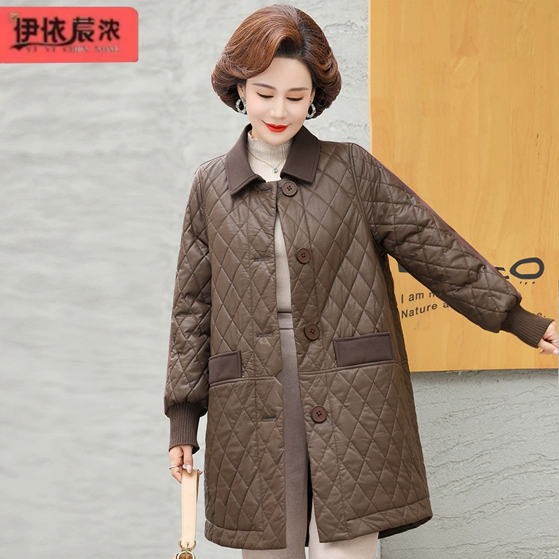 Материнское Стеганое пальто больших размеров из искусственной кожи с хлопковой подкладкой 2023 Зимнее Новое свободное Женское пальто среднего и пожилого возраста, не стирающееся, простое в уходе пальто с хлопковой подкладкой для женщин