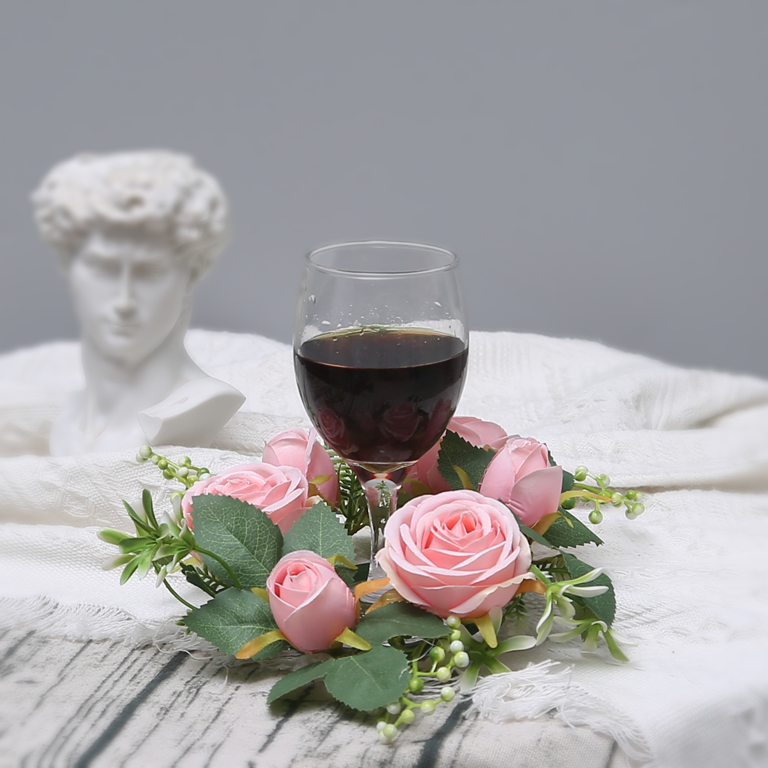 Simulación transfronteriza Rose Bud candelabro guirlandas decoración de escritorio guirlandas de alta calidad decoración romántica de boda