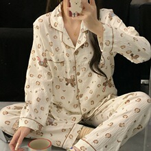 �F؛���l��a˯��Ů���＾��ͨС�R�L���Lѝ���y�Ҿӷ����b���⴩