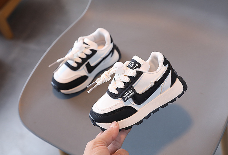 Comfortabele ademende canvas sneakers voor peuters en baby's_voghion.com