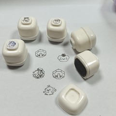白い小さな丸い章は光敏の白い章の手帳の印鑑を作ります。