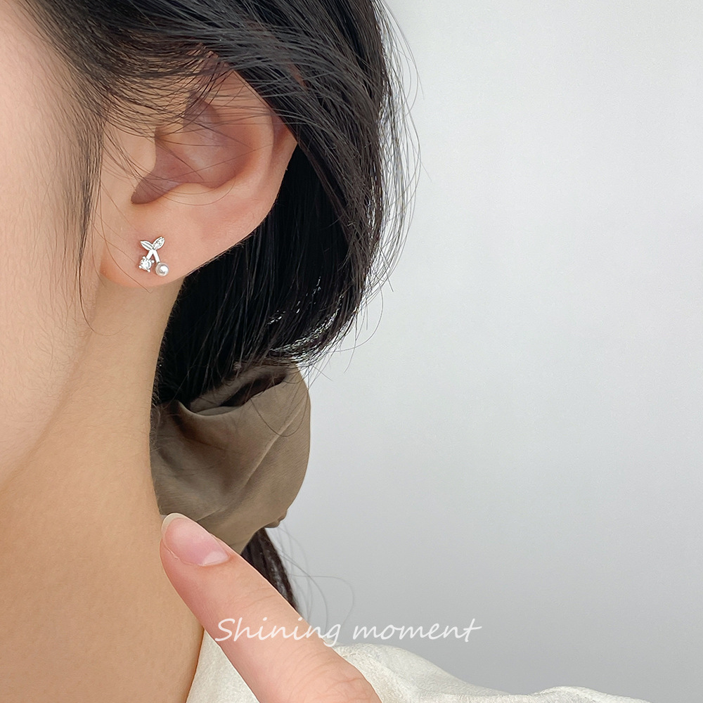 1g Weight 925 Sterling Silver Ear Needle Material Pearl, Zircon Inlay Material 1 Pair 925 Sterling Silver Pearl Zircon Cherry Ear Studs