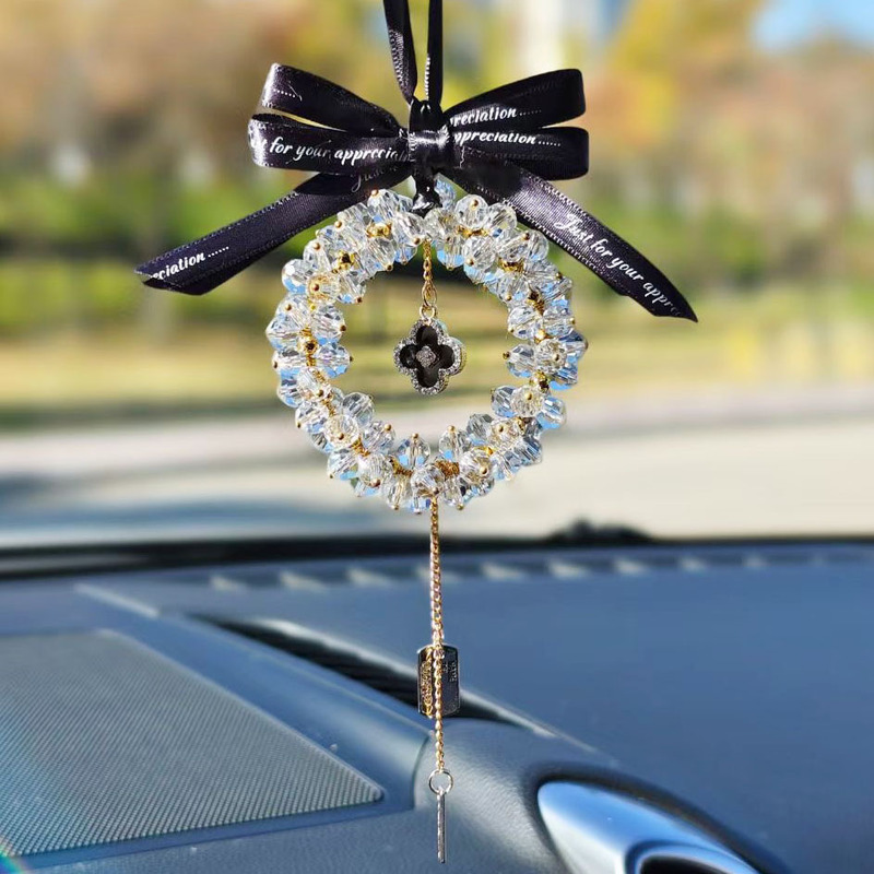 Rhinestone Clover Crystal Car pendant Internet celebrity car pendant car decoration ornaments car supplies interior female