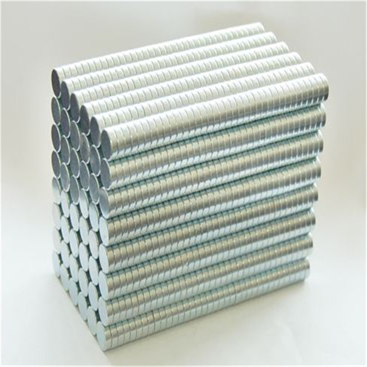 直销耐高温大小规格强力永磁铁 钕铁硼方形圆形直孔沉孔强力磁铁