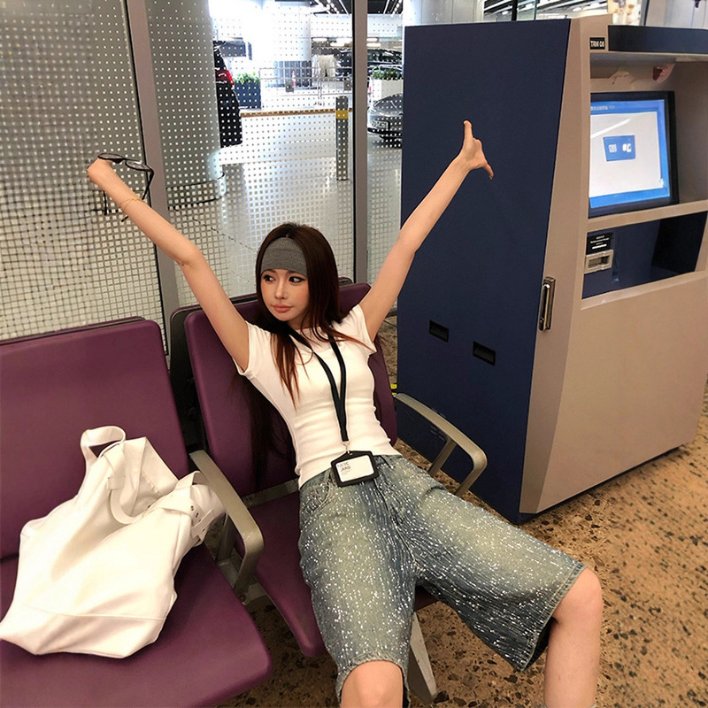 Li Wanjun Starry Sky Sparkling Rhinestone Hotfix Jeans Women's Retro Loose Shorts High-Waisted Wide-Leg Straight Mid-Length Shorts